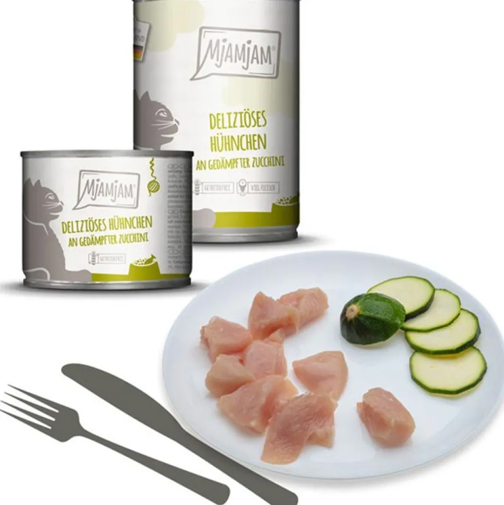 Mjamjam>Futterfreund MjAMjAM deliziöses Hühnchen an gedämpfter Zucchini